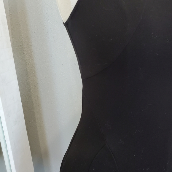 Princess line little black dress - Picture 4 of 4